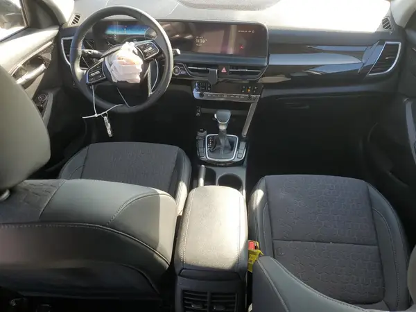 KNDEU2AA3R7667131 2024 KIA SELTOS - Image 8