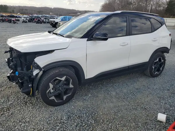 KNDEU2AA3S7690186 2025 KIA SELTOS - Image 1