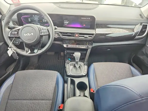 KNDEU2AA3S7692875 2025 KIA SELTOS - Image 8