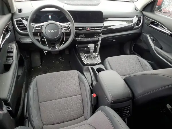 KNDEU2AA3S7773567 2025 KIA SELTOS - Image 8