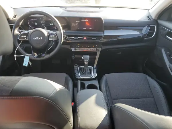 KNDEU2AA3S7791423 2025 KIA SELTOS - Image 8