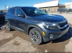 KNDEU2AA4M7046005 2021 KIA SELTOS