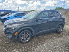 KNDEU2AA4M7060146 2021 KIA SELTOS