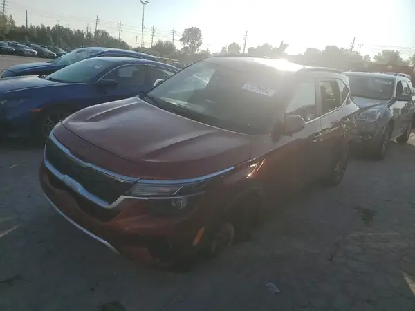 KNDEU2AA4M7149795 2021 KIA SELTOS - Image 1
