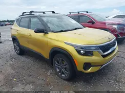 KNDEU2AA4M7205637 2021 KIA SELTOS