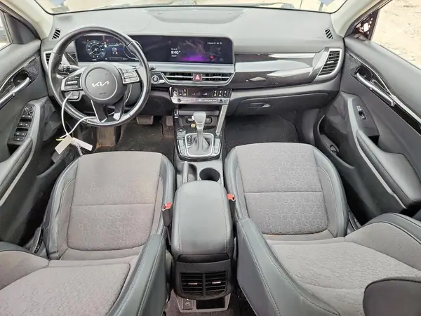 KNDEU2AA4R7482456 2024 KIA SELTOS - Image 8