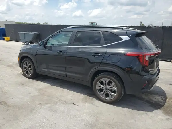 KNDEU2AA4R7618990 2024 KIA SELTOS - Image 2