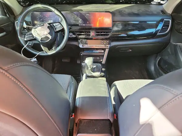KNDEU2AA4R7621680 2024 KIA SELTOS - Image 8