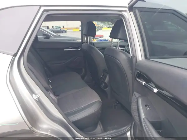 KNDEU2AA4S7695915 2025 KIA SELTOS - Image 8