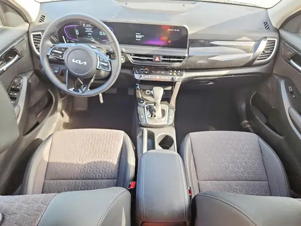 KNDEU2AA4S7763324 2025 KIA SELTOS - Image 8