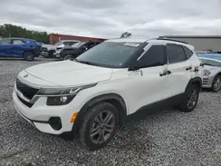 KNDEU2AA5M7110259 2021 KIA SELTOS