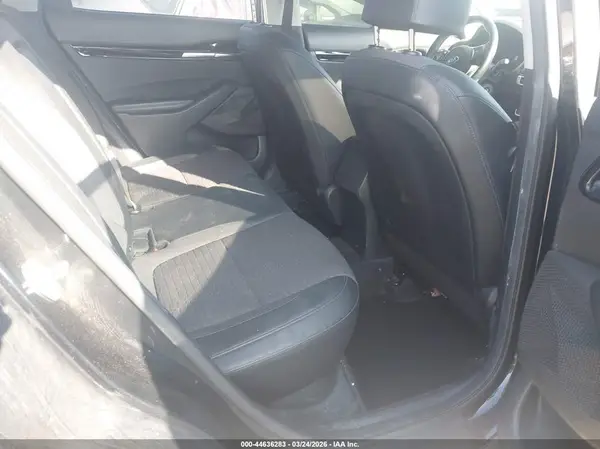 KNDEU2AA5M7111332 2021 KIA SELTOS - Image 8