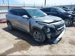 KNDEU2AA5M7169392 2021 KIA SELTOS