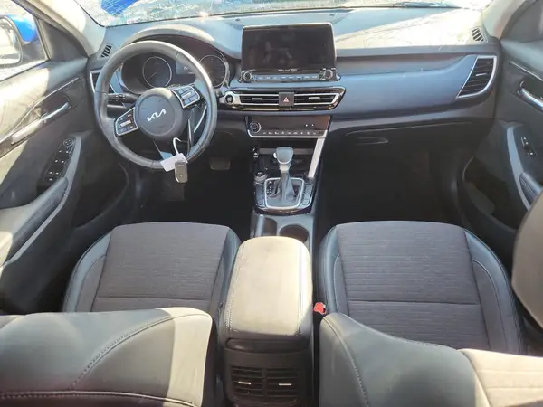 KNDEU2AA5N7301990 2022 KIA SELTOS - Image 8