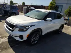 KNDEU2AA5N7306509 2022 KIA SELTOS