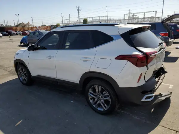 KNDEU2AA5N7306509 2022 KIA SELTOS - Image 2