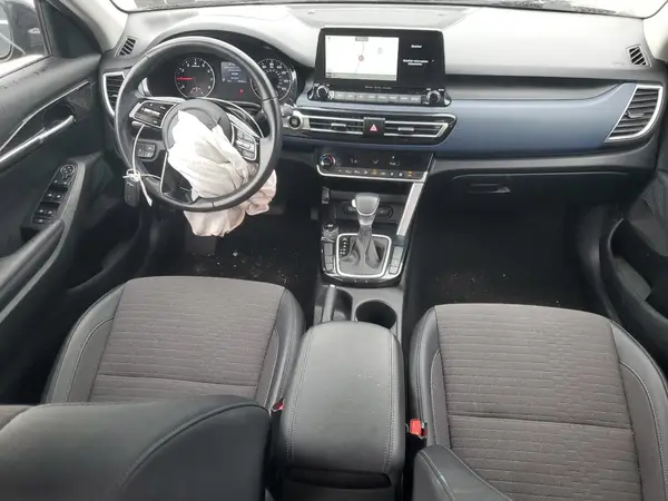 KNDEU2AA5N7322189 2022 KIA SELTOS - Image 8