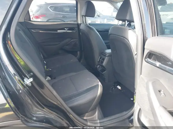 KNDEU2AA5R7524536 2024 KIA SELTOS - Image 8