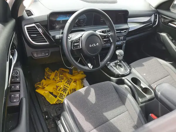 KNDEU2AA5R7614818 2024 KIA SELTOS - Image 8