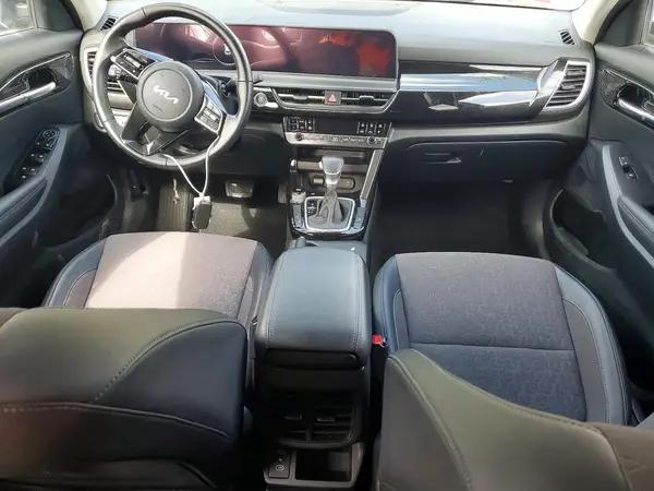 KNDEU2AA5R7618478 2024 KIA SELTOS - Image 8