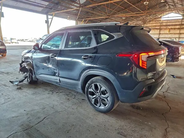KNDEU2AA5R7622563 2024 KIA SELTOS - Image 2