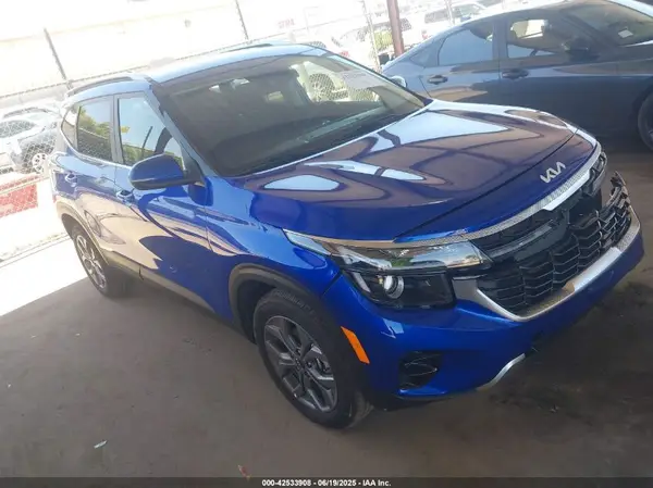KNDEU2AA5R7666174 2024 KIA SELTOS - Image 1