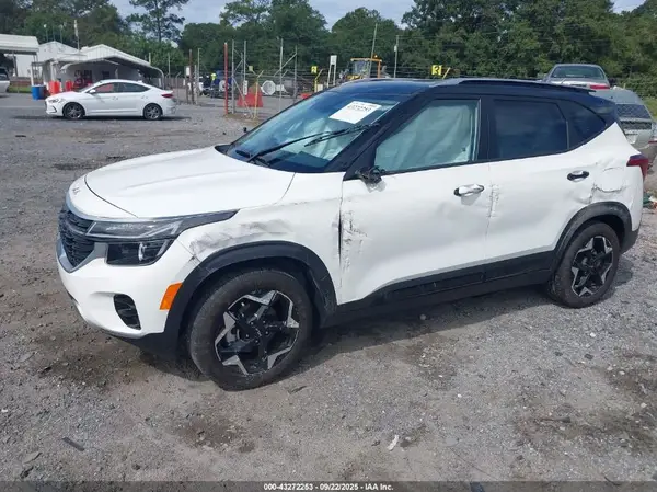 KNDEU2AA5S7721552 2025 KIA SELTOS - Image 2