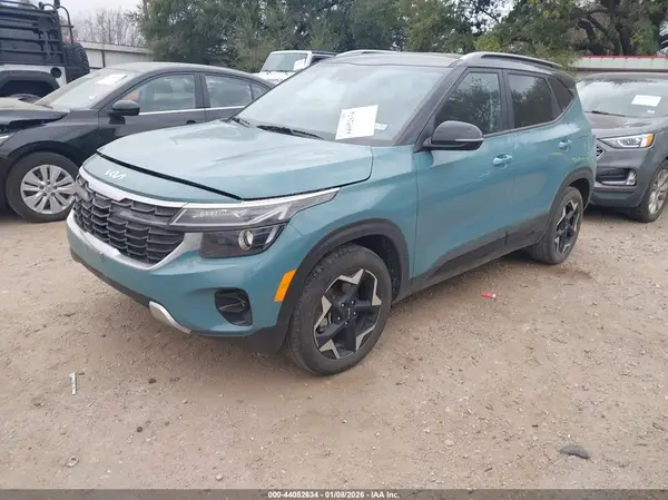 KNDEU2AA5S7726993 2025 KIA SELTOS - Image 2