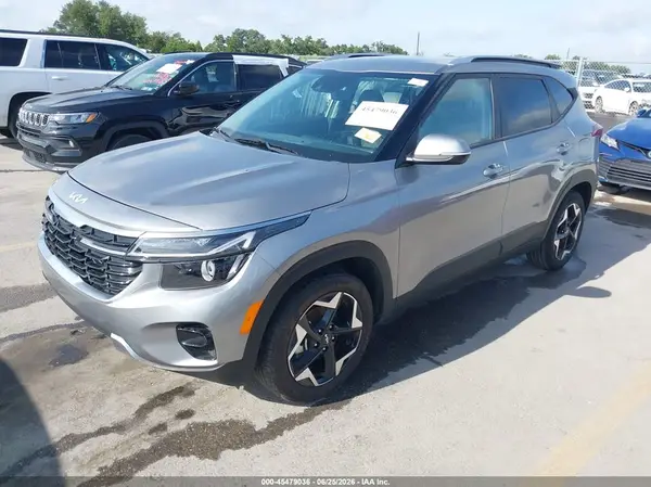 KNDEU2AA5S7749562 2025 KIA SELTOS - Image 2