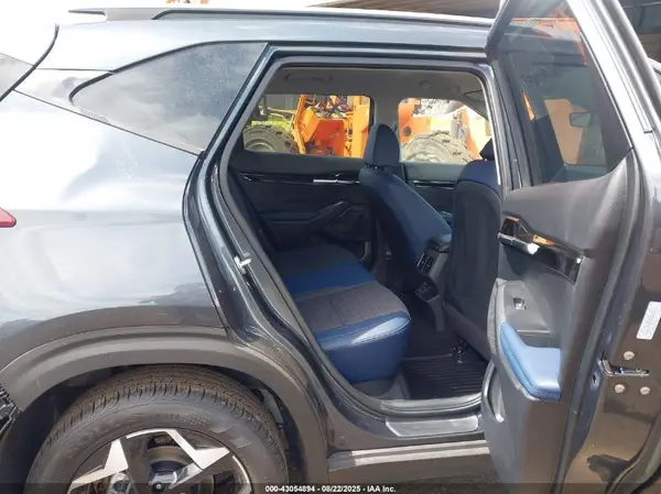 KNDEU2AA5S7819903 2025 KIA SELTOS - Image 8