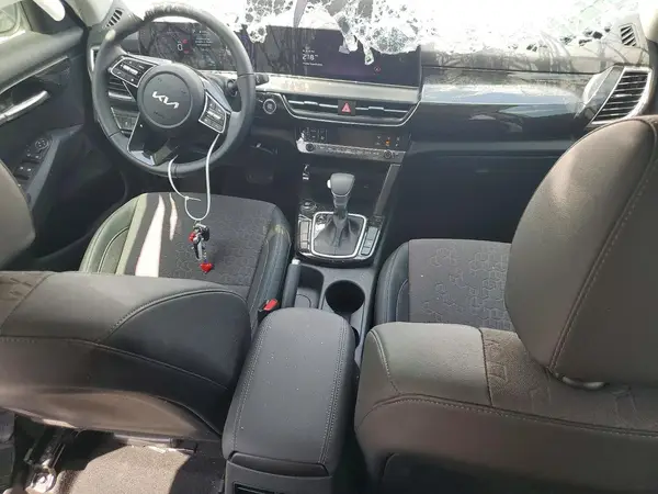 KNDEU2AA5T7884316 2026 KIA SELTOS - Image 8