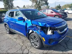 KNDEU2AA6M7051612 2021 KIA SELTOS