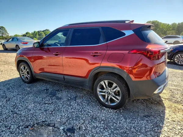 KNDEU2AA6M7089020 2021 KIA SELTOS - Image 2