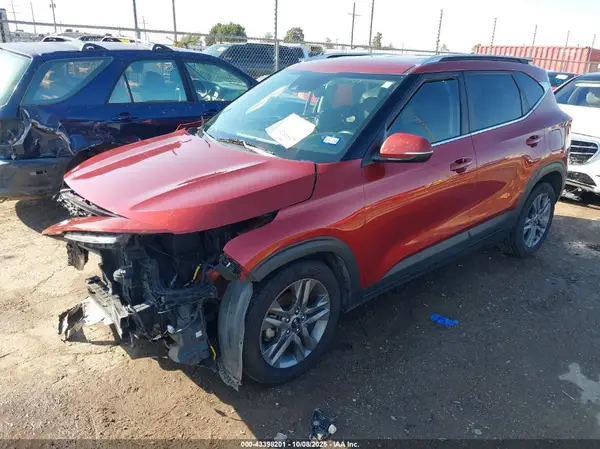 KNDEU2AA6M7115793 2021 KIA SELTOS - Image 2
