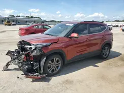 KNDEU2AA6M7172527 2021 KIA SELTOS