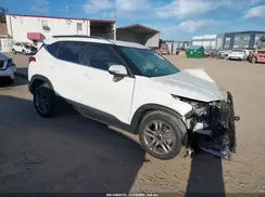 KNDEU2AA6M7217112 2021 KIA SELTOS