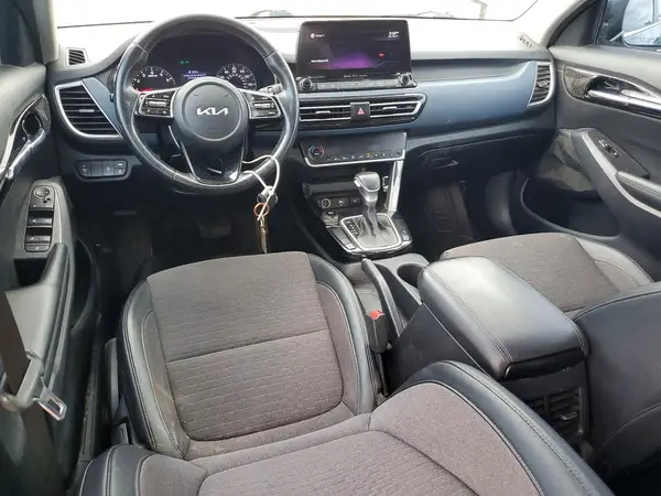 KNDEU2AA6N7312870 2022 KIA SELTOS - Image 8