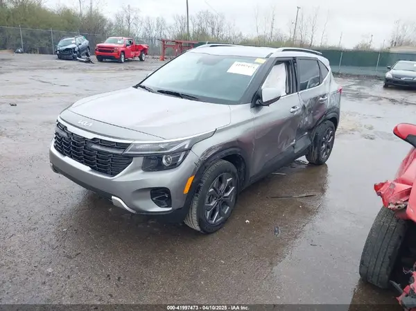 KNDEU2AA6R7488257 2024 KIA SELTOS - Image 2