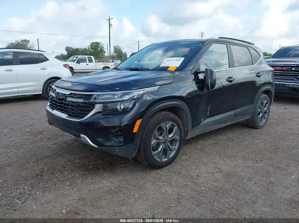KNDEU2AA6R7489750 2024 KIA SELTOS - Image 2