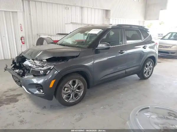 KNDEU2AA6R7505719 2024 KIA SELTOS - Image 2