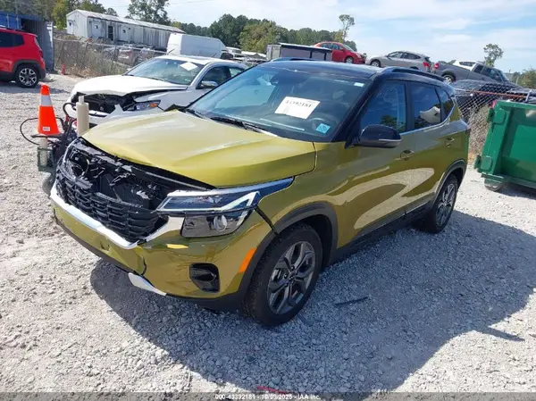KNDEU2AA6R7600796 2024 KIA SELTOS - Image 2