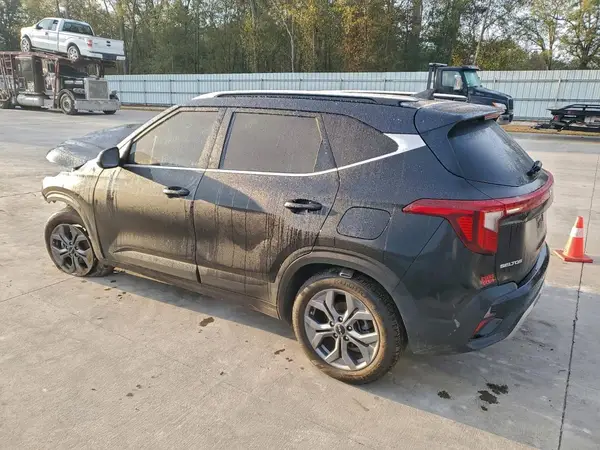 KNDEU2AA6R7650310 2024 KIA SELTOS - Image 2