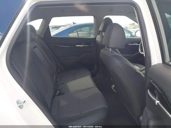 KNDEU2AA6S7669302 2025 KIA SELTOS - Image 8