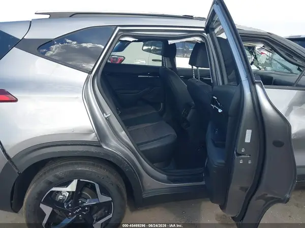 KNDEU2AA6T7840518 2026 KIA SELTOS - Image 8