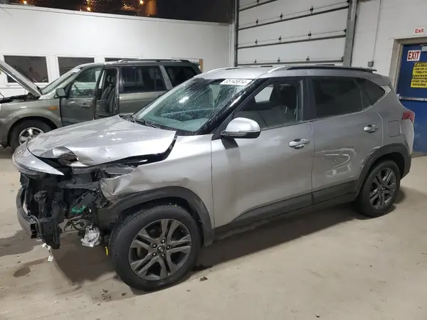KNDEU2AA7M7052865 2021 KIA SELTOS - Image 1