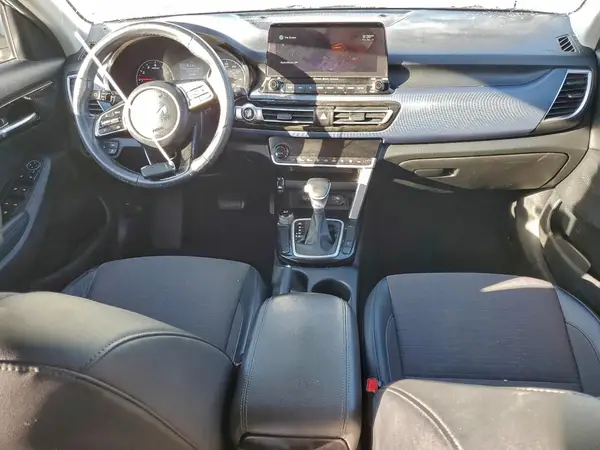 KNDEU2AA7N7312649 2022 KIA SELTOS - Image 8