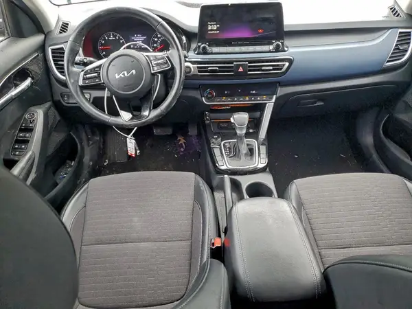 KNDEU2AA7N7345277 2022 KIA SELTOS - Image 8