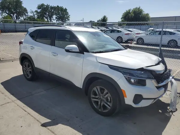 2023 KIA SELTOS COPART lot 57403305 auction photo 4