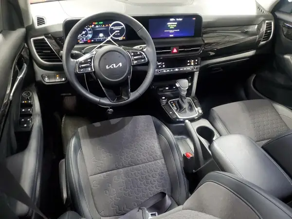 KNDEU2AA7R7615498 2024 KIA SELTOS - Image 8