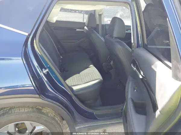 KNDEU2AA7R7657928 2024 KIA SELTOS - Image 8